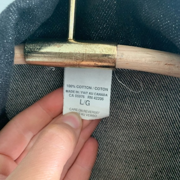 Vintage in living color embroidered denim jacket - Picture 5 of 6